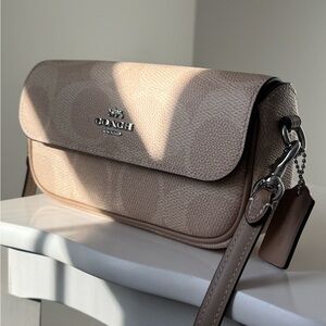 Coach Hailey Flap Bag Crossbody Signature Canvas